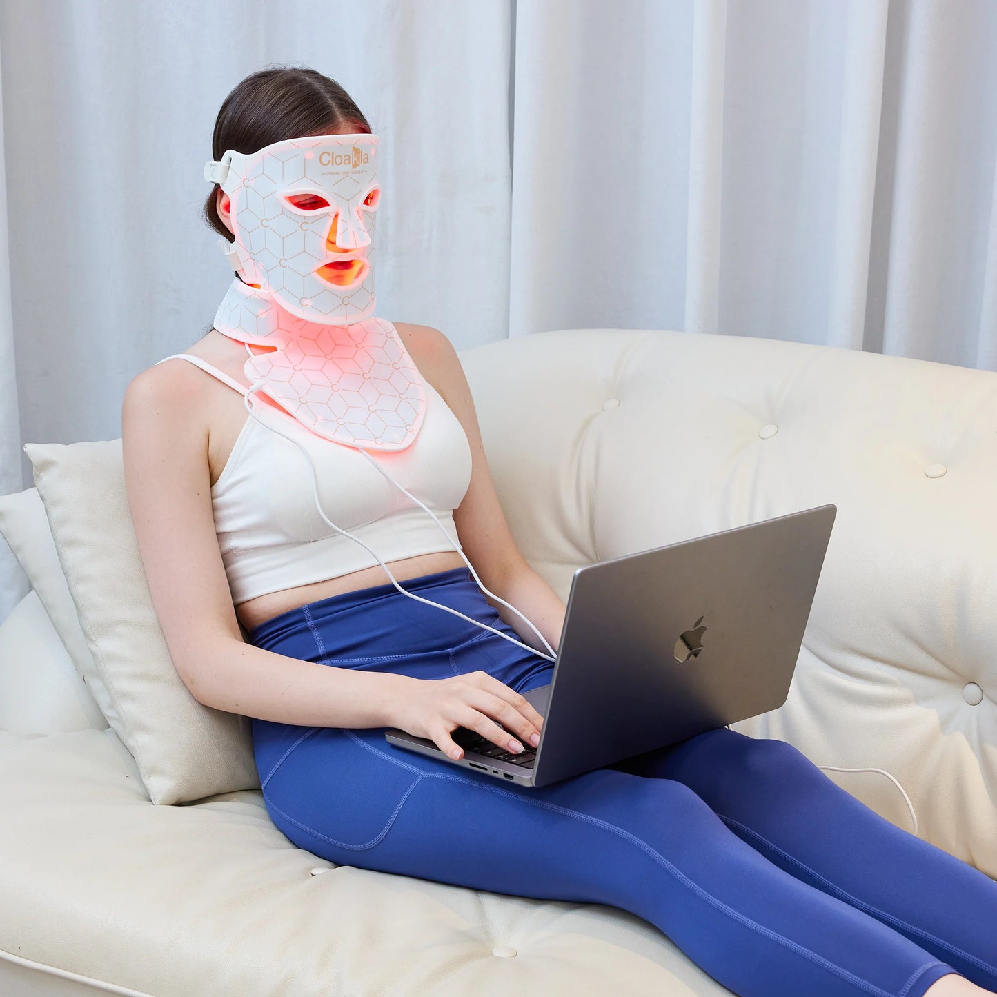 Cloakla K11 LED Red Light Therapy Face Mask